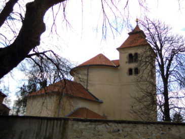 Kostel sv. Petra a Pavla, hradiště Budeč