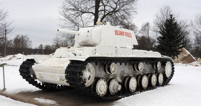 Tank KV-1, muzeum "Proražení blokády Leningradu"