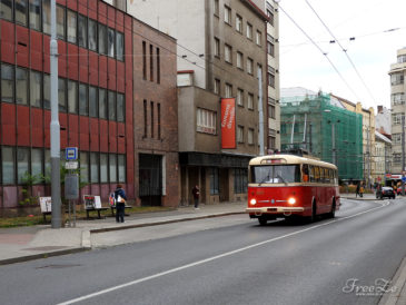 Plzeňské oslavy vzniku republiky 2019: historický trolejbus Škoda 9 Tr