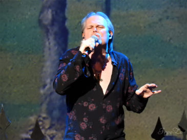 Avantasia ve Fóru Karlín: Jorn Lande
