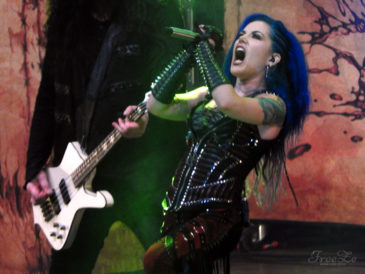 MetalFest 2019: Alissa White-Gluz z Arch Enemy