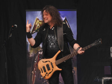 Rob Schomaker z AXXIS na MetalFestu v Plzni, 31. května 2019