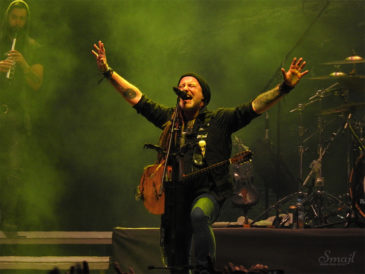 Chrigel Glanzmann, Eluveitie. na Masters of Rock 2019