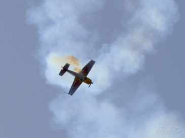 Ivo Kardoš a Martin Šonka, JAS-39 Gripen a Extra-300SR